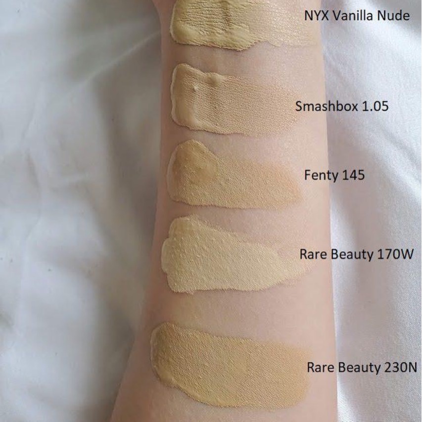 Kem nền Rare Beauty Liquid Touch Weightless $30