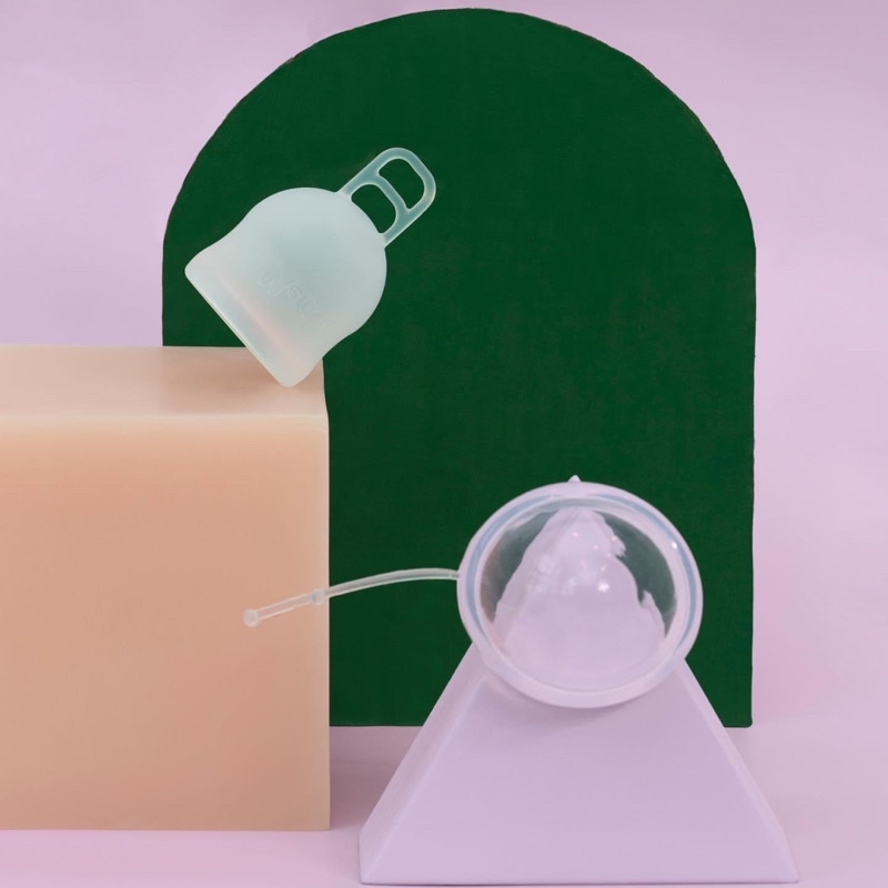 Merula Cup cốc nguyệt san từ Đức có thiết kế ngăn rò, dung tích hứng chứa lớn, 2 size Regular 38ml và XL 50m