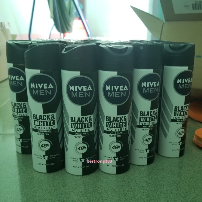 [MẪU MỚI] Xịt ngăn mùi Nivea Men Black & White giúp giảm hình thành vệt ố vàng trên áo 150ml | BigBuy360 - bigbuy360.vn