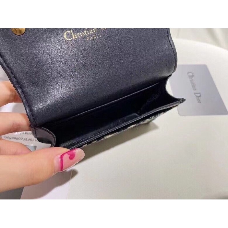 Ví mini thời trang Dior CD dáng gập, chất liệu da cao cấp phối họa tiết siêu sang