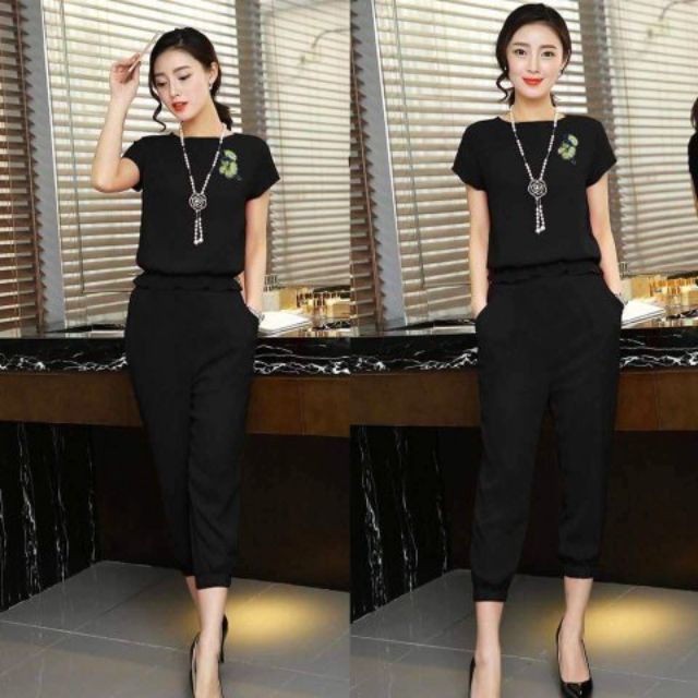 Chuyên bỏ sỉ số lượng các mặt hàng quần áo .địa chỉ phường hắc dịch thị xã phú mỹ bà rịa vũng tàu. Khách có