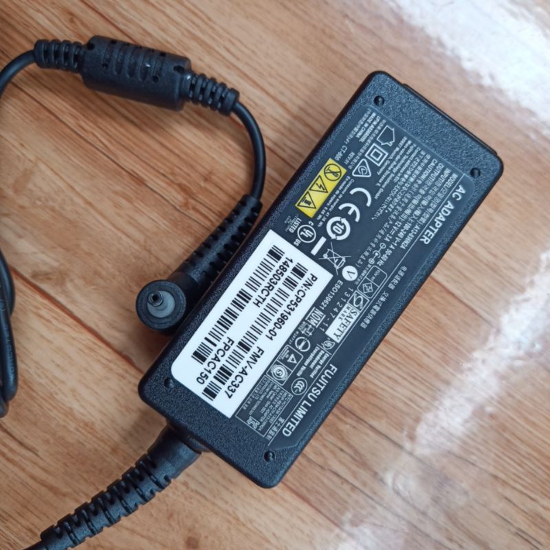 Sạc Fujitsu Arrows Tab Q506 Q507 Q508 Q509 Q584 12v 3.5A