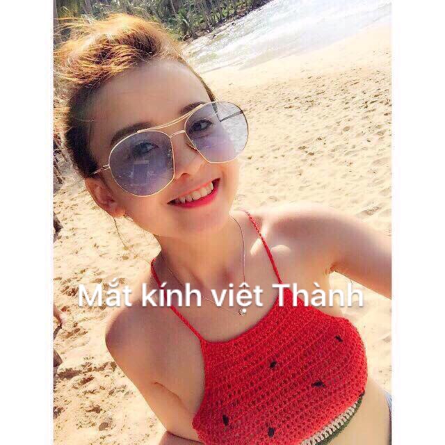 Kính đủ màu form lớn Kính