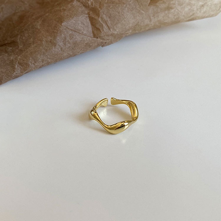 Nhẫn Họa Tiết Gợn Sóng Phong Cách Hàn Quốc Cổ Điển 19A1402