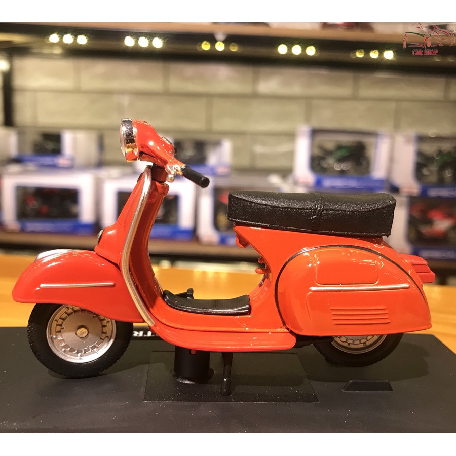 Mô hình xe mô tô Vespa GTR (1968) tỉ lệ 1/18 màu đỏ