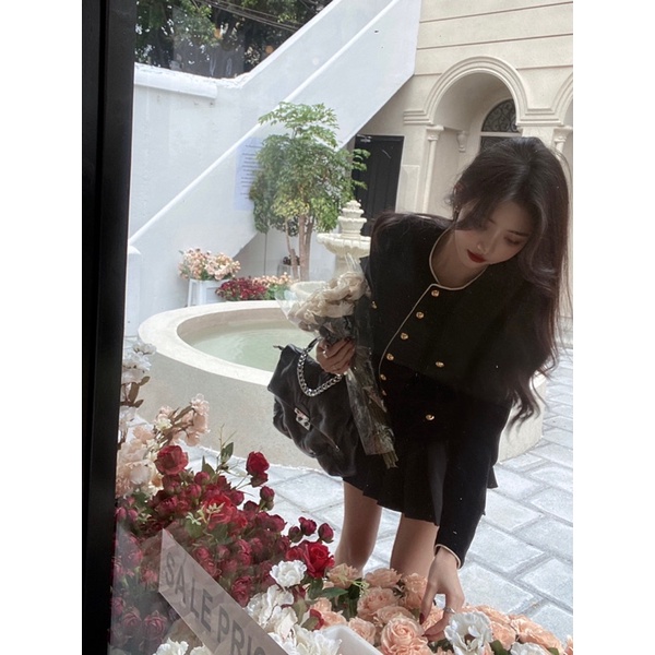 Áo khoác nhung dáng ngắn cổ tròn khuy ánh kim cho nữ thương hiệu Dior CD cao cấp