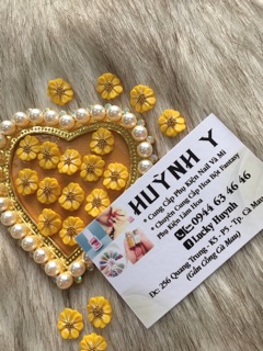 Hoa hướng dương ( tay)