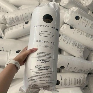 gối lông vũ nhật bản. 100% lông thật.