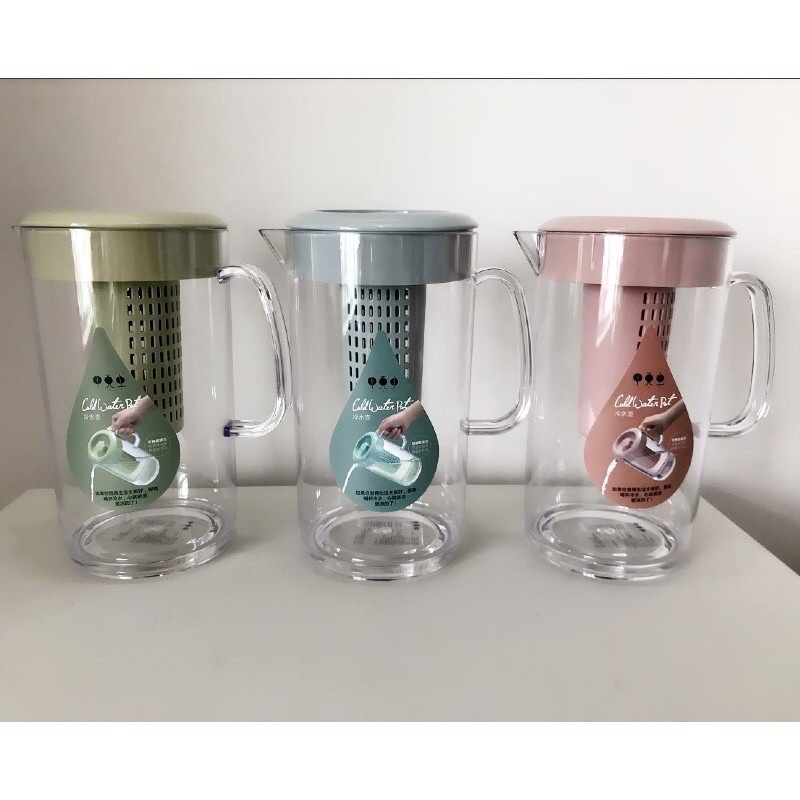 Ca nhựa đựng nước kèm quả lọc 2000ml có tay cầm