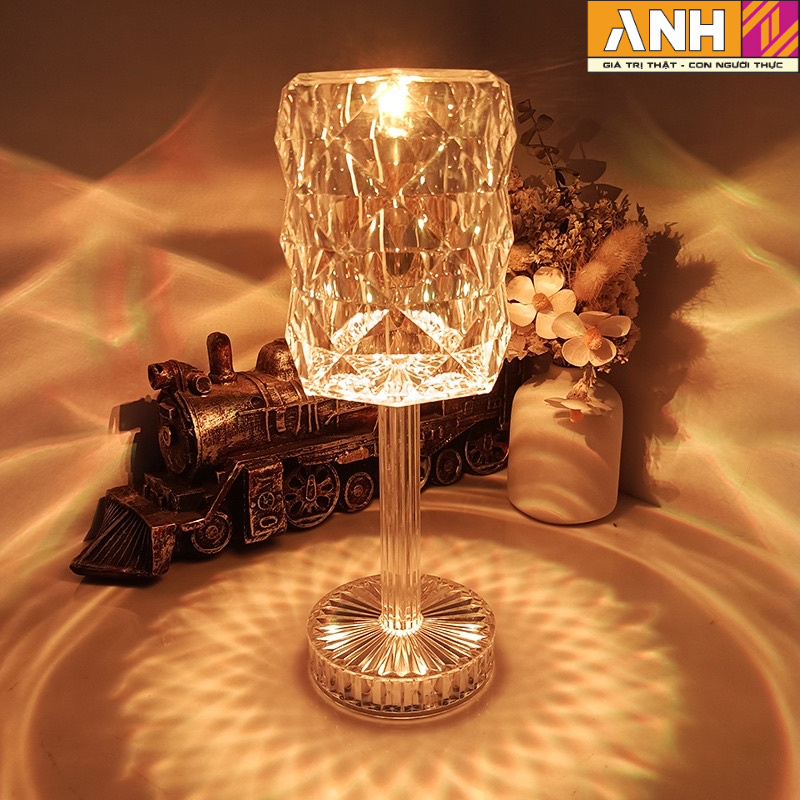 Đèn ngủ, đèn trang trí pha lê cảm ứng 16 màu, cảm biến lãng mạn chiếu hình, B23