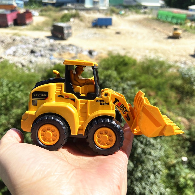 Xe đồ chơi cho bé mô hình Xe Múc Vật Liệu chất liệu nhựa an toàn, chi tiết sắc sảo, bền đẹp