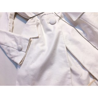 Khoác vest blazer 1 nút bọc tay lửng