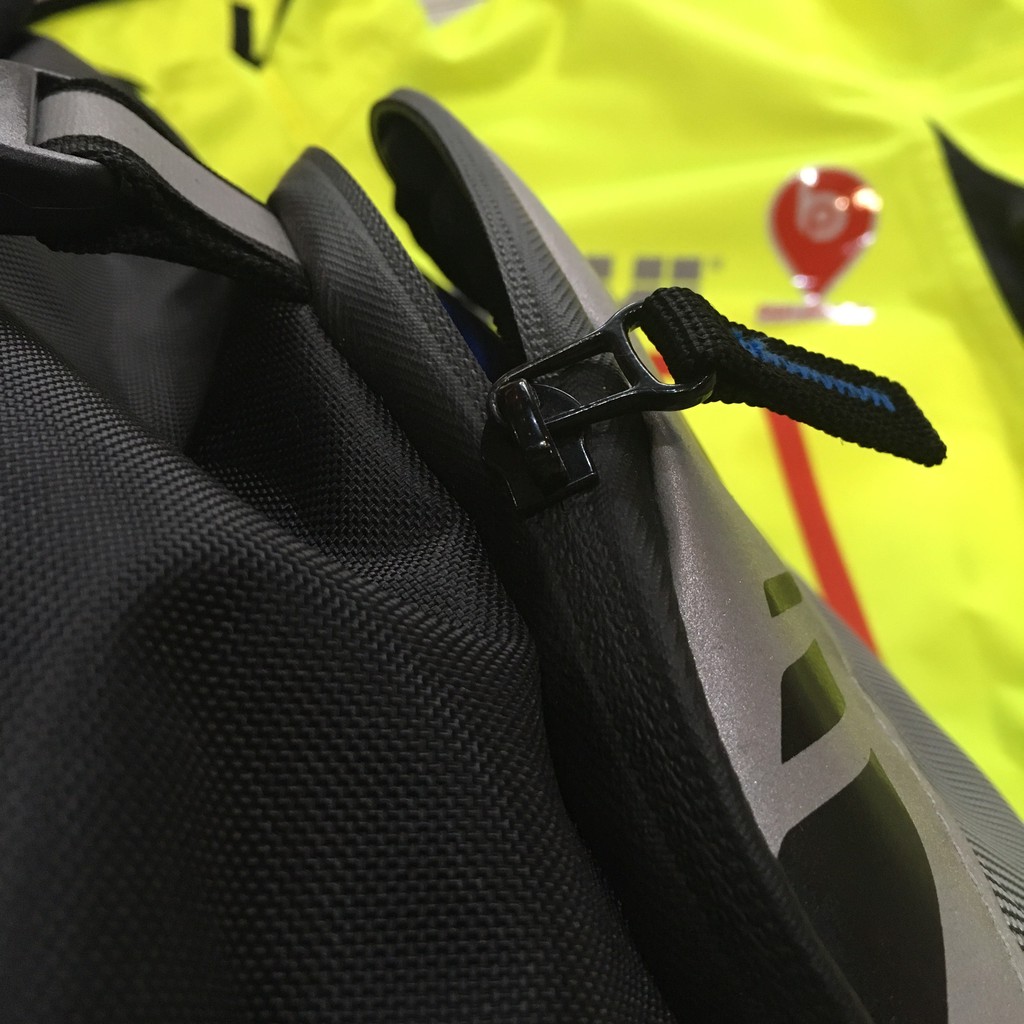 Túi Bao Tử GIVI RWB04 (RIDER TECH Waist Bag 04) | BigBuy360 - bigbuy360.vn