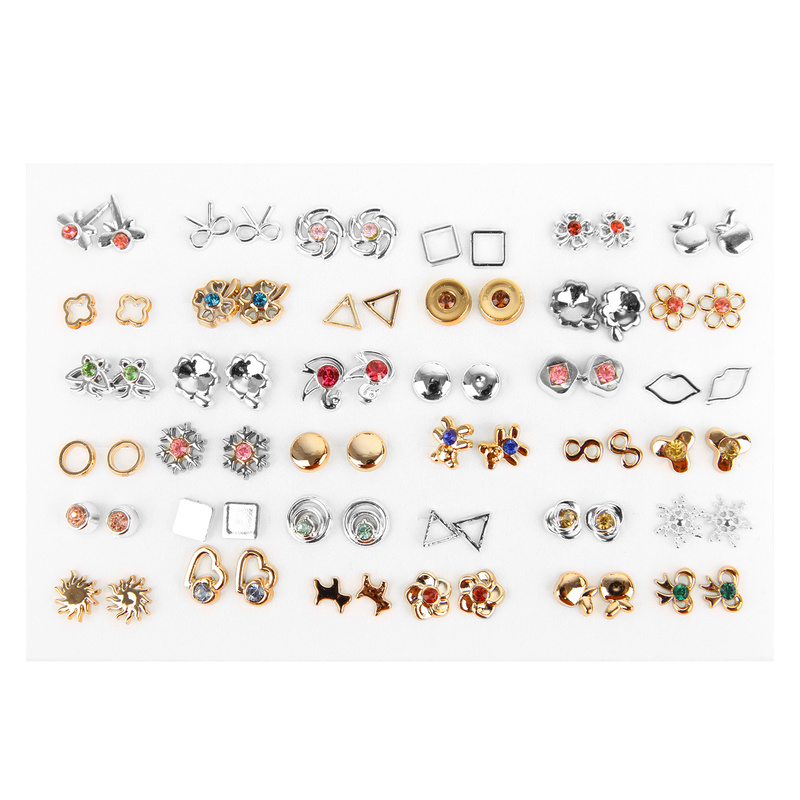 Set 36 / 18 đôi hoa tai thời trang nhiều mẫu mã cho nữ