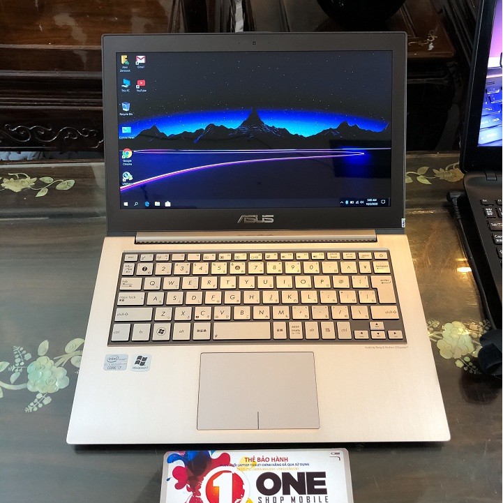 [Siêu Phẩm - Siêu Mỏng] Laptop Asus Zenbook UX31E Core i7 2677M/ Ram 4Gb/ SSD 256Gb/ Vỏ hợp kim nhôm siêu mỏng nhẹ .