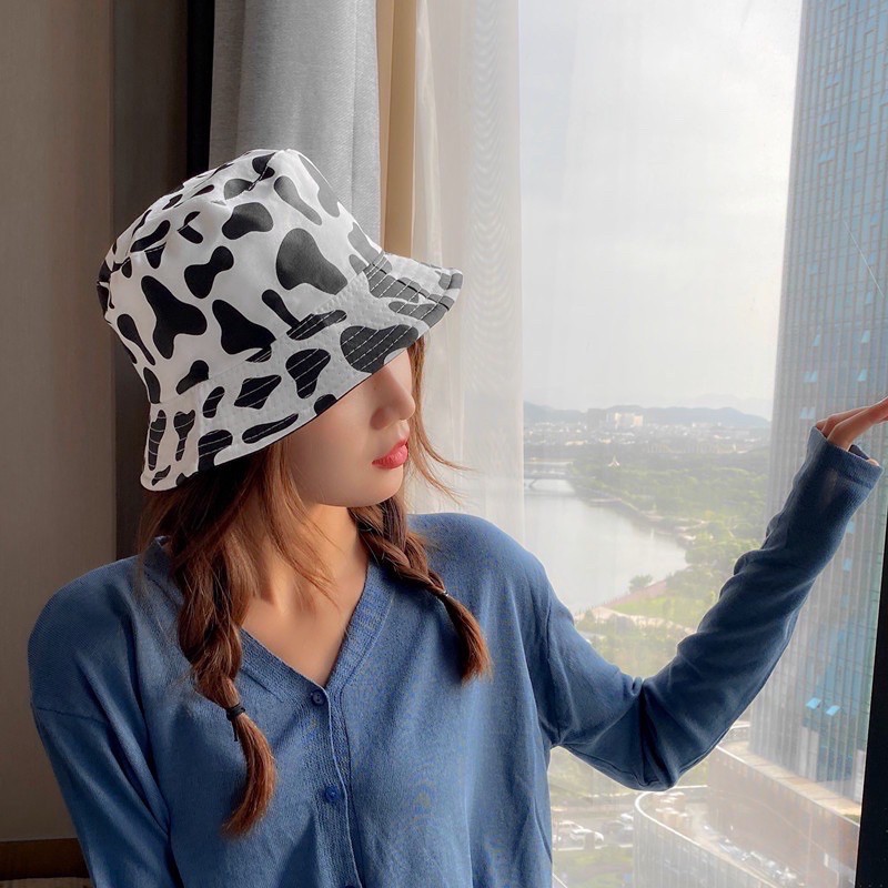 Mũ bucket nam nữ họa tiết trắng đen - Nón Ulzzang vành tròn con bò sữa ngựa vằn hottrend 2021