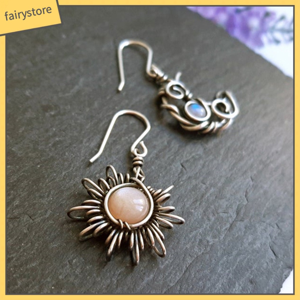 Cặp hoa tai dáng dài hình mặt trăng và mặt trời phong cách bohemian