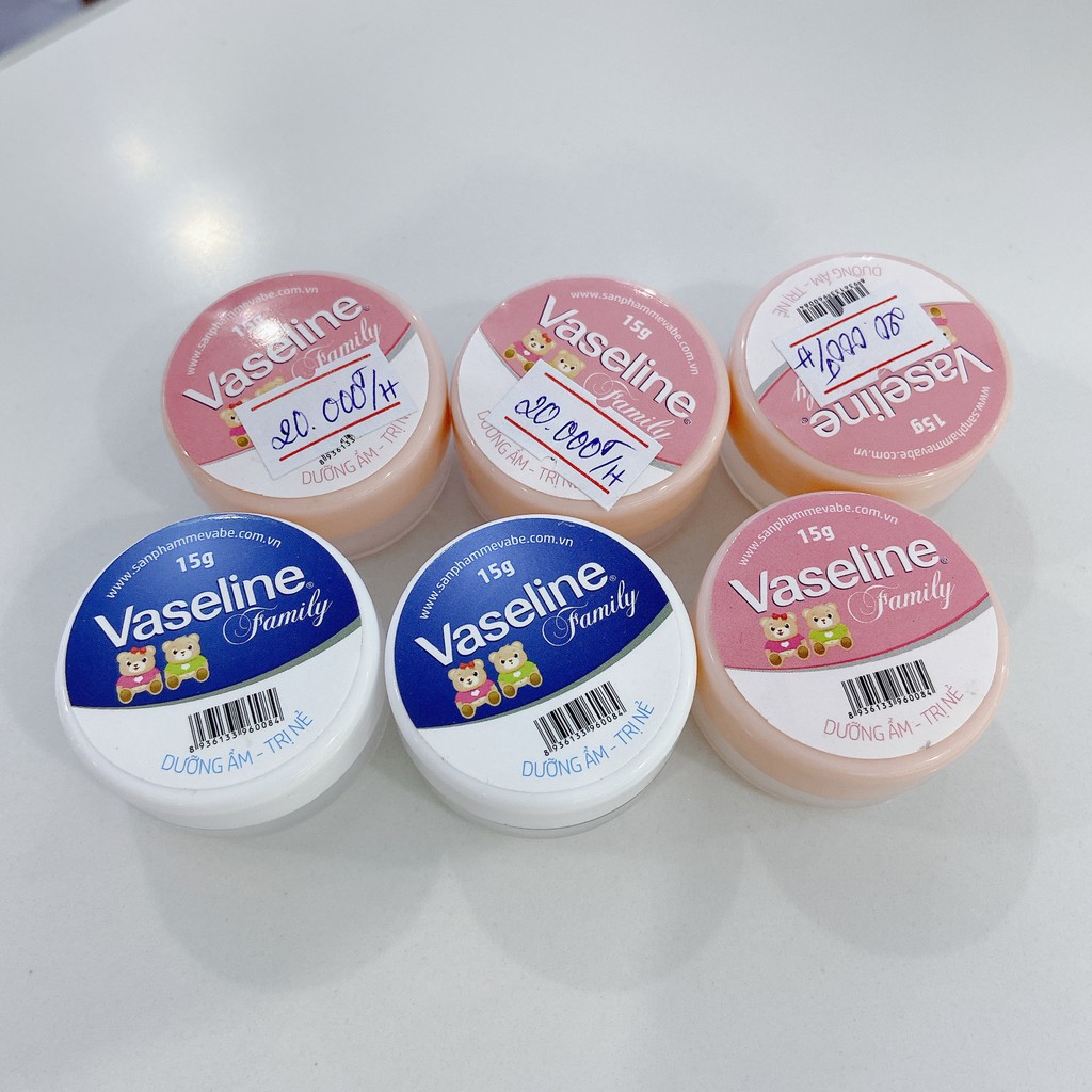 Kem Vaselin Family bôi ngừa nứt nẻ 15g