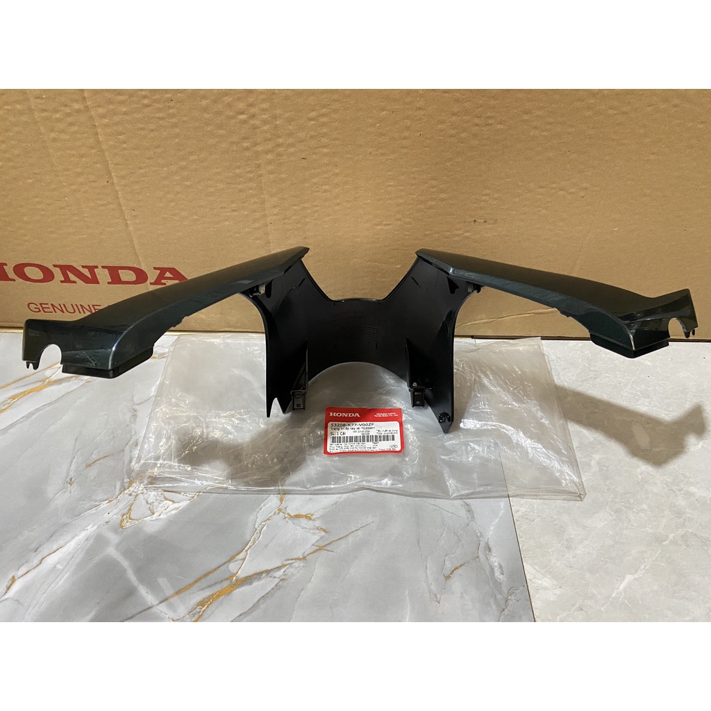 Trang trí ốp sau tay lái HONDA SH 125&150 năm 2017-2018-2019 màu Xanh rêu. *G209P* 53208K77V00ZF