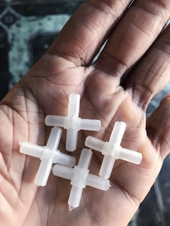 (4 KHÓA) KHÓA CHIA 3 DÂY OXY BỂ CÁ CẢNH (1 CÁI)
