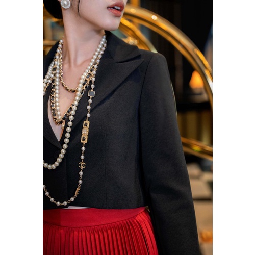 Áo Vest nữ đen SIXDO