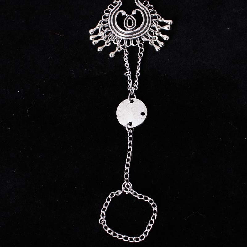 Lắc Chân Họa Tiết Chạm Khắc Rỗng Đơn Giản | BigBuy360 - bigbuy360.vn