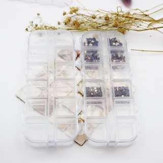Khay đựng đá nail 12 ô nắp bật