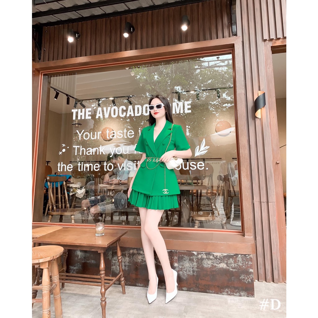 Sét vest chân váy dập ly