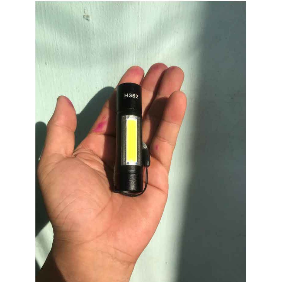 Đèn pin Police siêu sáng T6 không sạc sài pin dòng siêu bền siêu tiện lợi 3 chế độ sáng