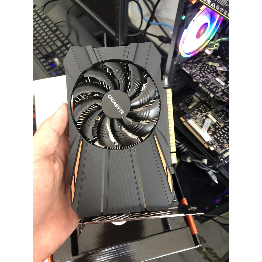 Card màn hình Giga GTX1050 2Gb 1Fan, bh 36th, Full box, NEW