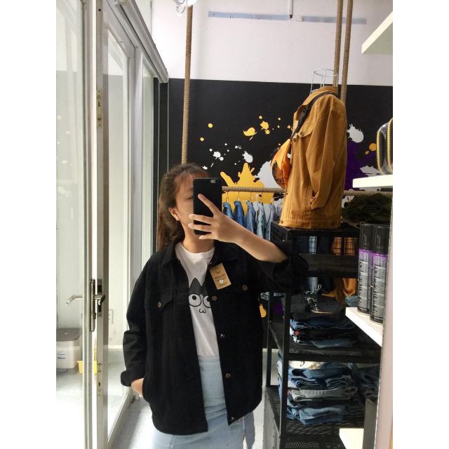 ÁO KHOÁC KAKI MÀU ĐEN FOME RỘNG NAM VÀ NỮ MẶC  RẤT CHẤT. NF1