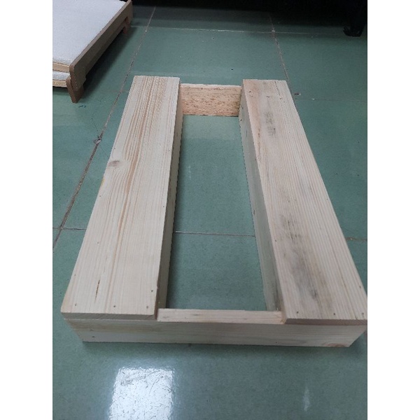 Ghế phối cho mèo chân lùn, gỗ thịt kt 30*50*8