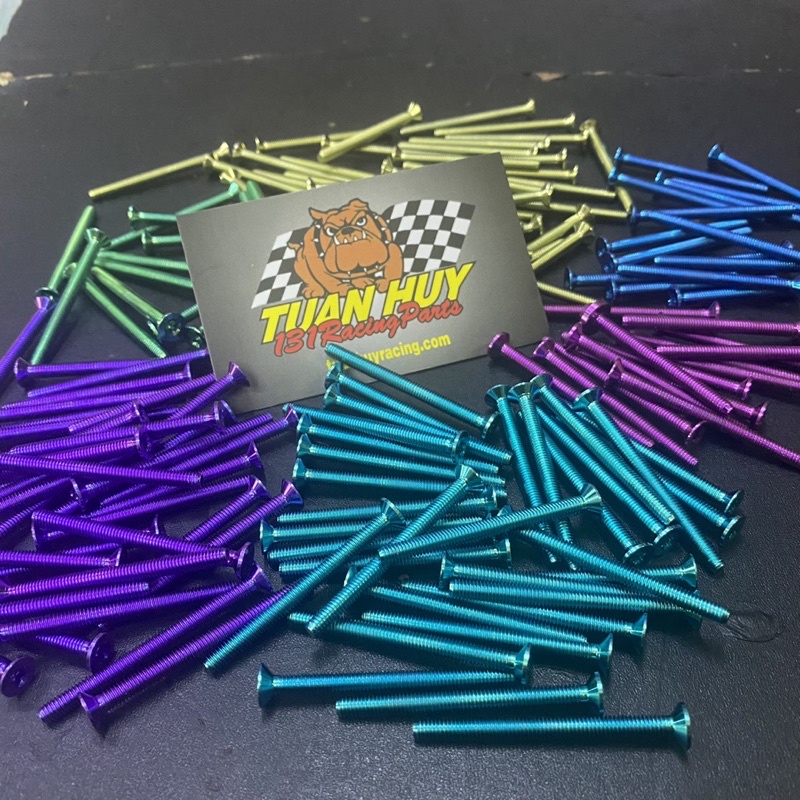 Ốc titan gr5 4li45 dù âm bắt nắp bình dầu sau winner sonic