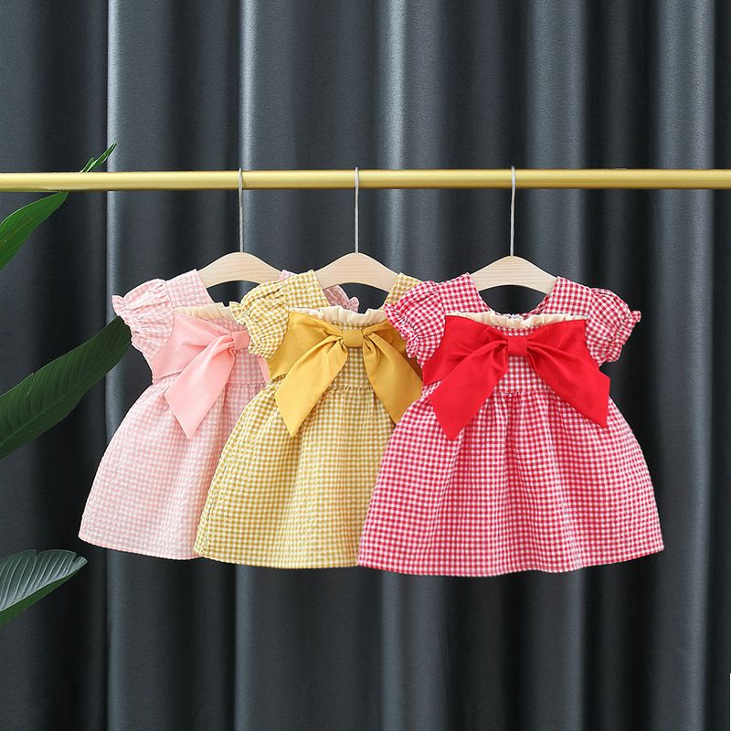 Váy Hè Bé Gái Cổ Vuôn Caro Nơ Ngực Tay Bồng xinh xắn