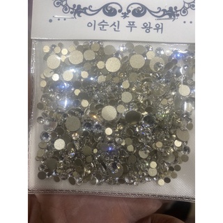 Gói đá Tiệp trắng mix size dùng dán trang trí móng