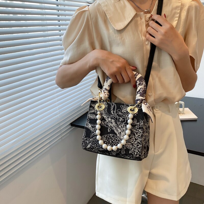 Túi đeo vai JASMIN NOIR dệt kim mini có tay cầm ngắn đính cườm/ khăn quàng cổ lụa cho nữ