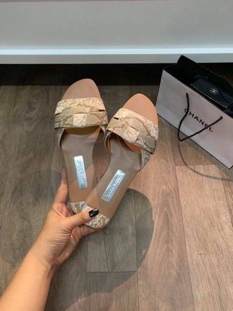 Dép lê nữ quai đan da vân rắn thời trang 2021