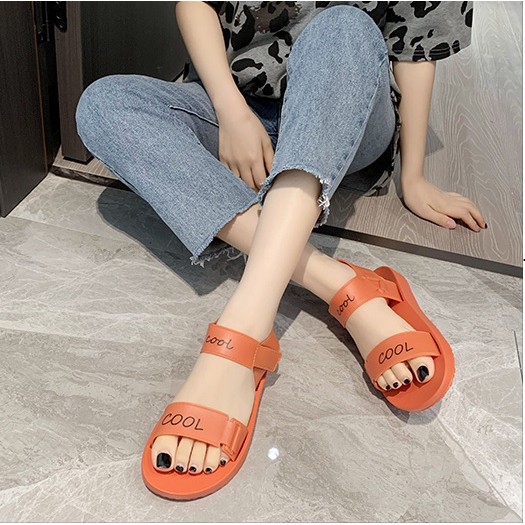 Sandal Nữ 1 Quai Ngang COOI Chất Liệu Cao Su Dẻo Êm Mềm Chống Nước