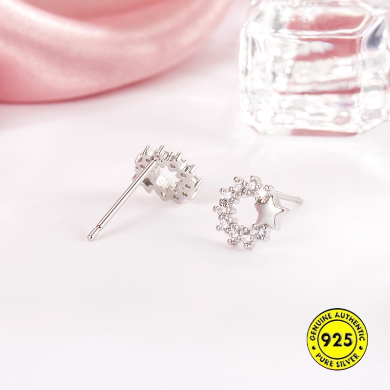 Khuyên Tai Hình Trái Tim Đính Đá Phong Cách Hàn Quốc