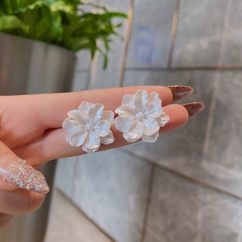 Bông Tai Hình Hoa Màu Trắng Phong Cách Pháp Thanh Lịch Thời Trang