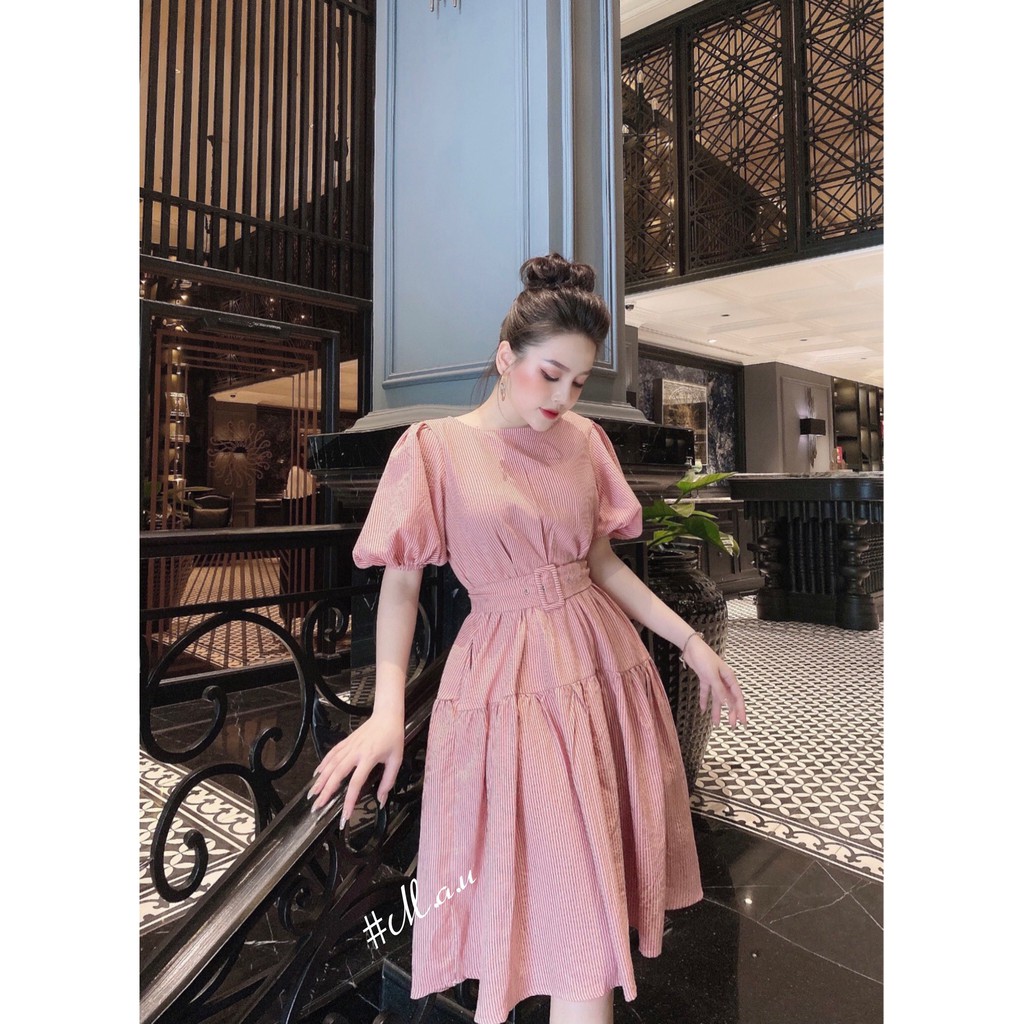 Đầm kẻ caro tay bồng, thắt đai nữ