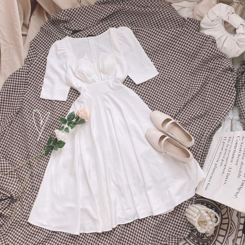 Maxi trắng ngực xếp kiểu bo eo(phiên bản tay ngắn)