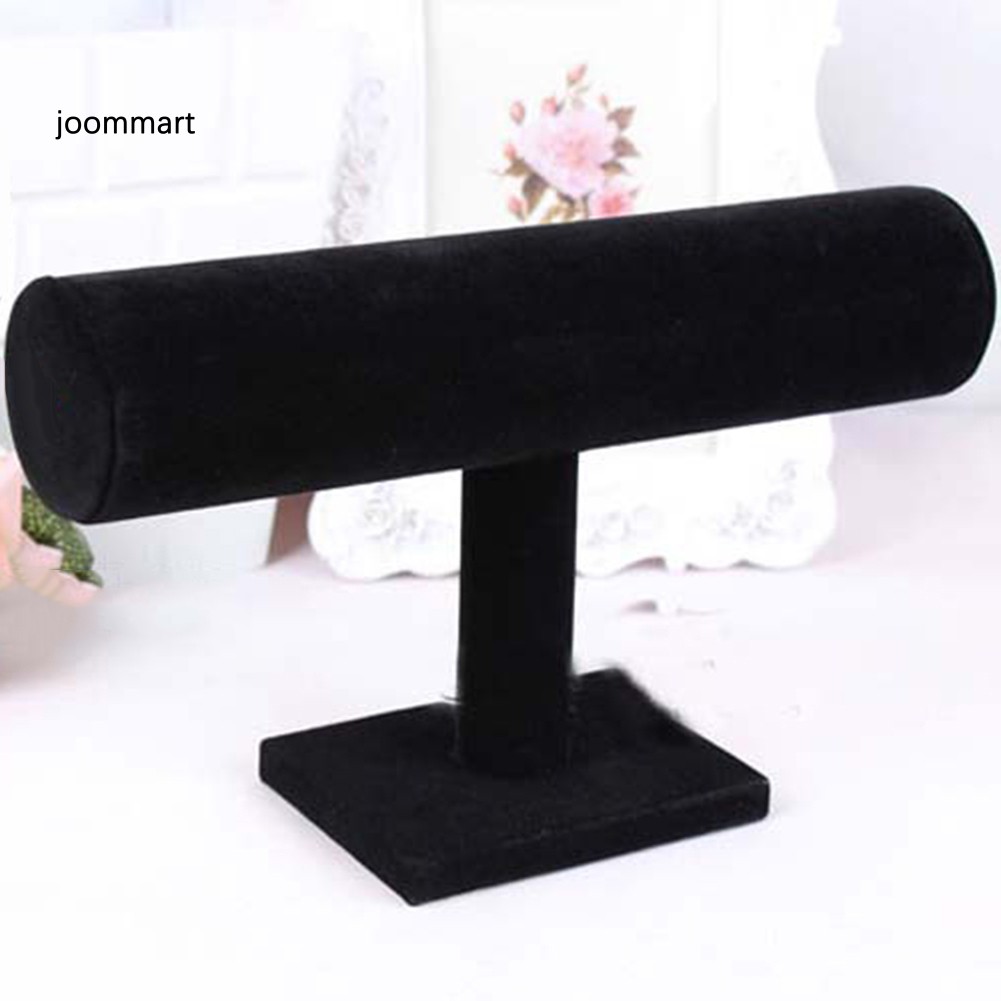 Kệ trưng bày trang sức làm bằng nhung phong cách thời trang