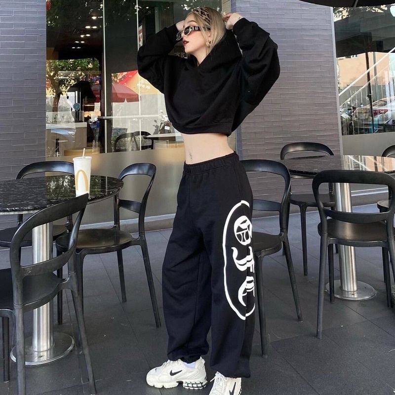 Áo hoodie croptop Gumfresh