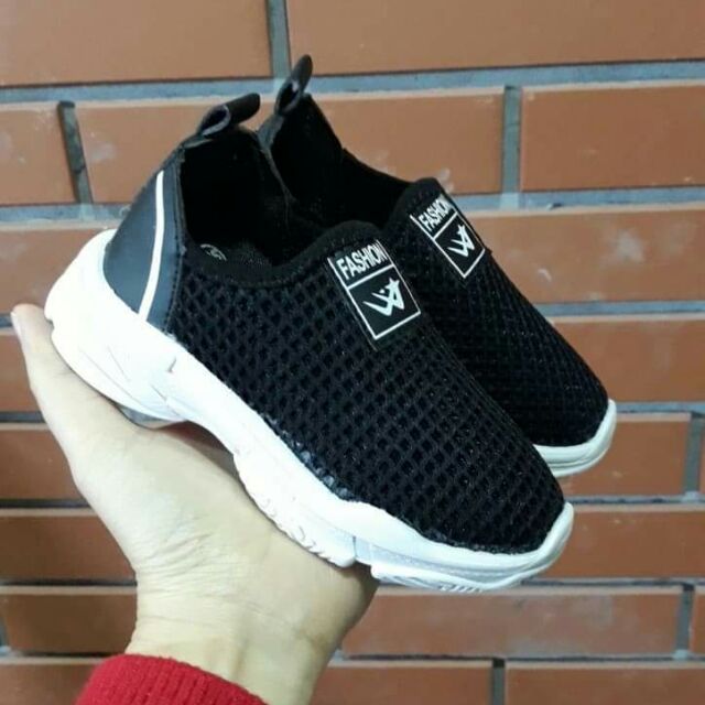 giày be 200k