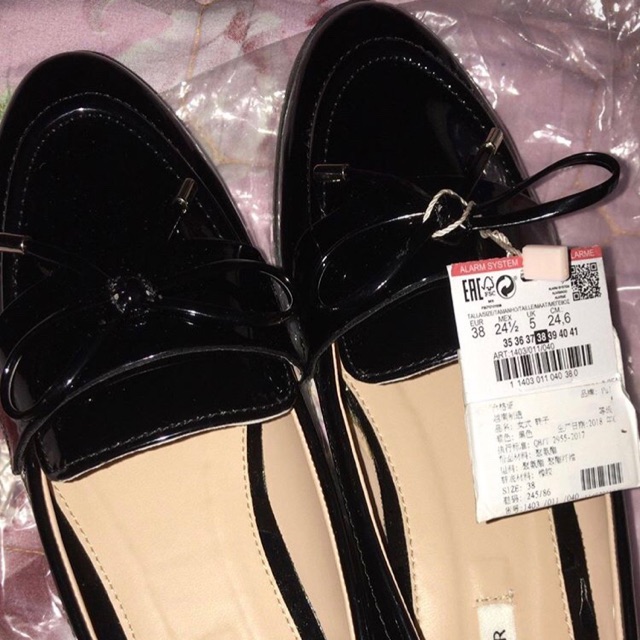 Giày pull&bear