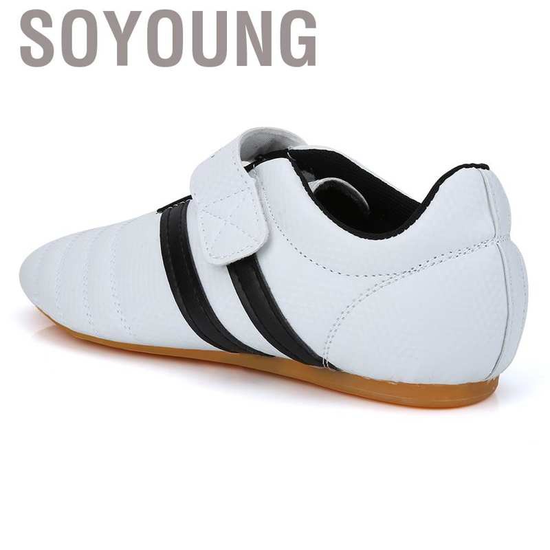 Giày Thể Thao Tập Võ Taekwondo Siêu Nhẹ Thoáng Khí Cho Người Lớn Và Trẻ Em