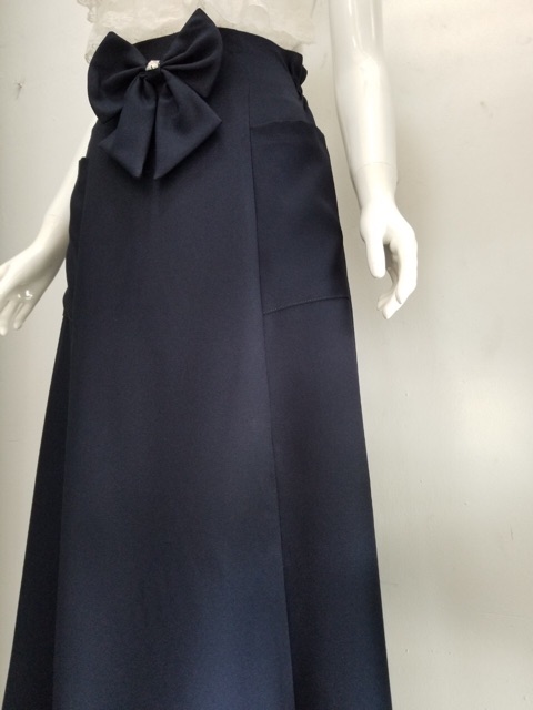 V 03 Váy chống nắng PHƯỢNG QUEEN,Vải chất lượng cao, chống nắng tốt, nhiều màu sắc, kiểu dáng đẹp.