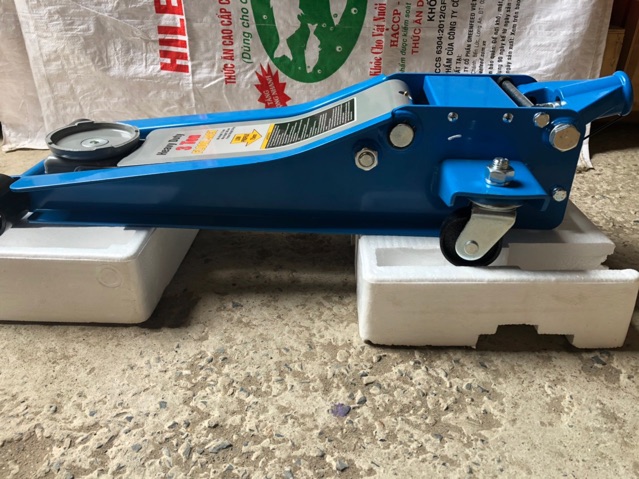 Kích con đội cá sấu 3 tấn nặng 34 kg, 33,5 kg - cao 505mm