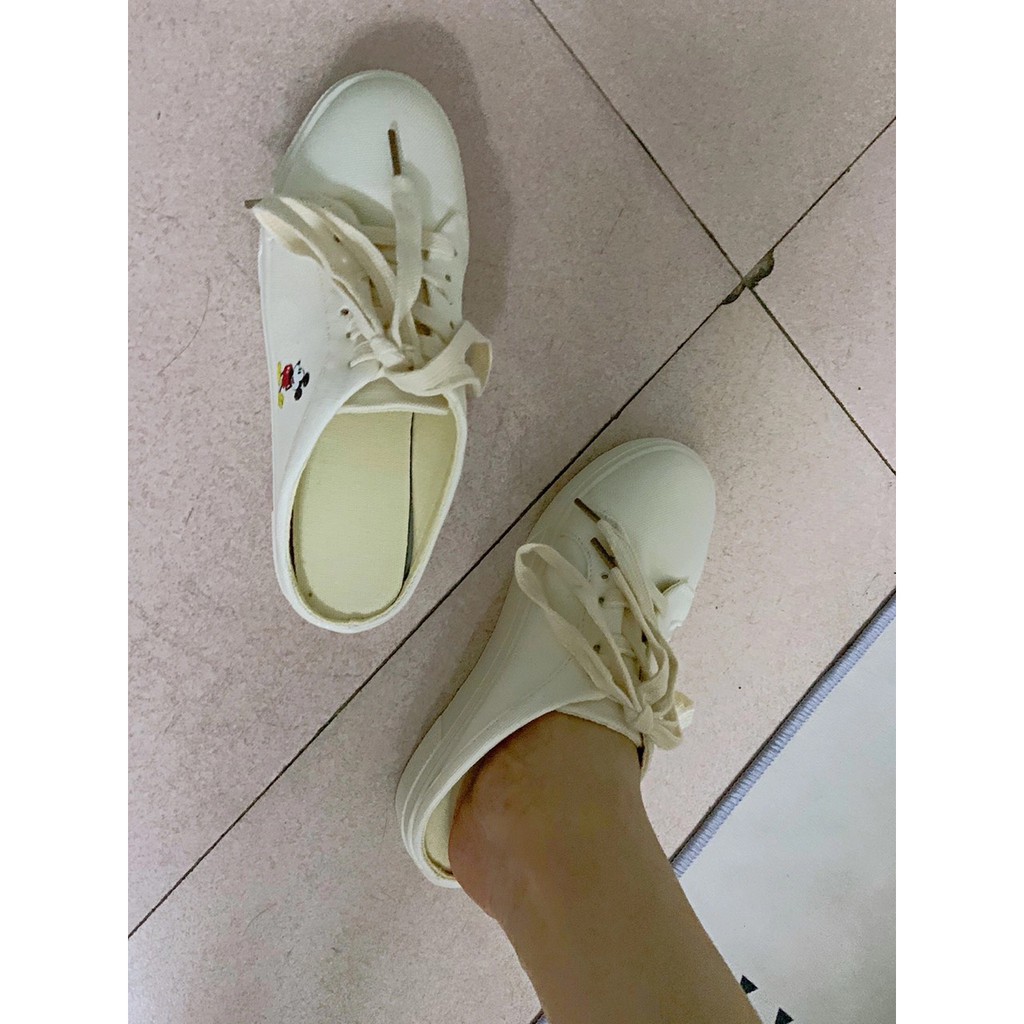 Giày sục Mickey không gót siêu tiện lợi